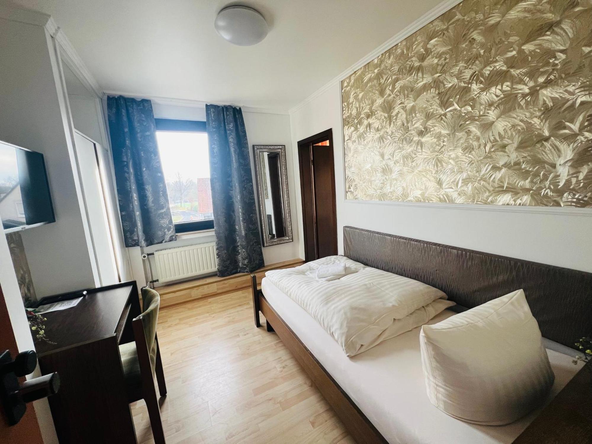 Hotel Ellermann Vlotho Extérieur photo
