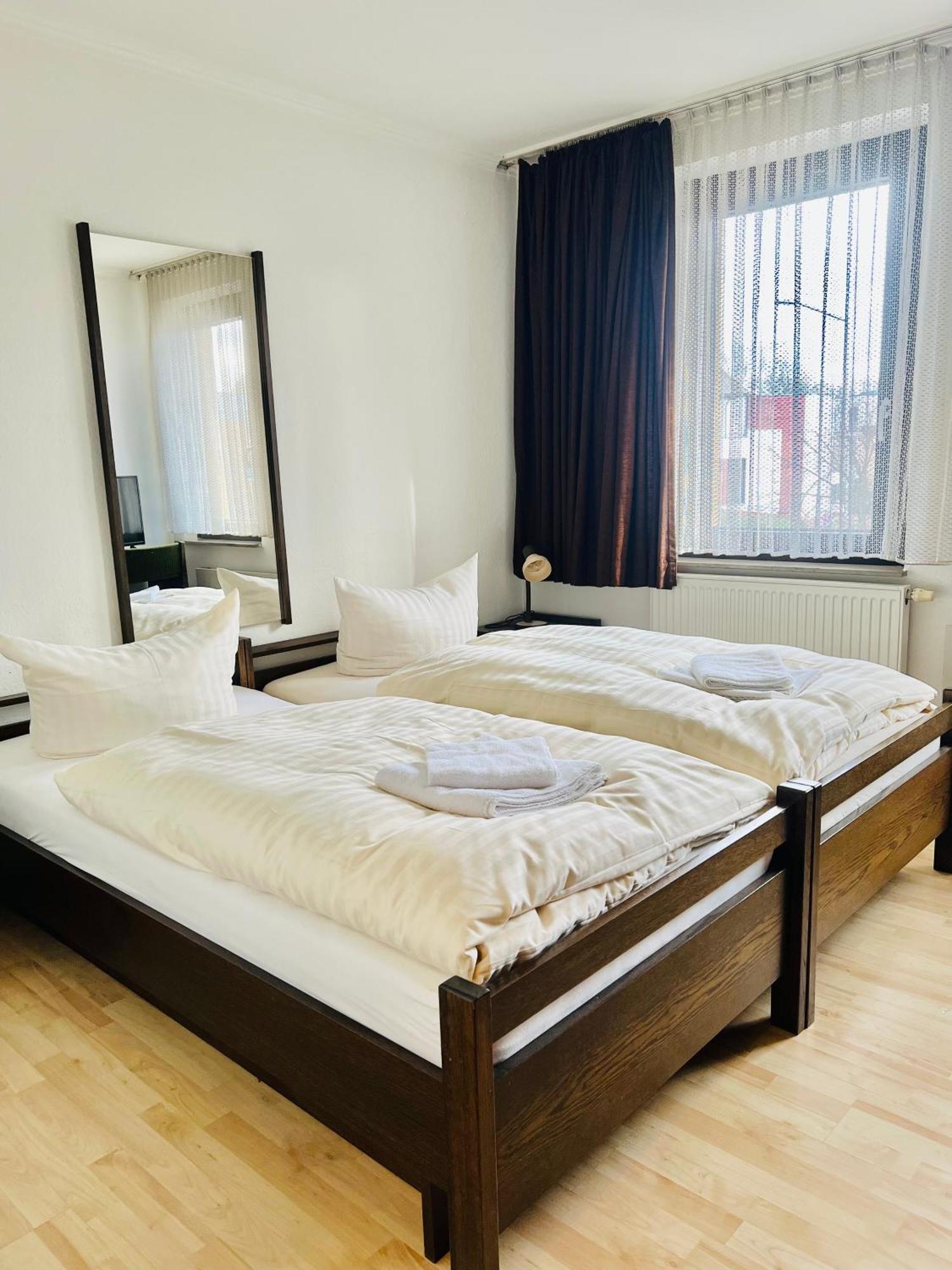 Hotel Ellermann Vlotho Extérieur photo