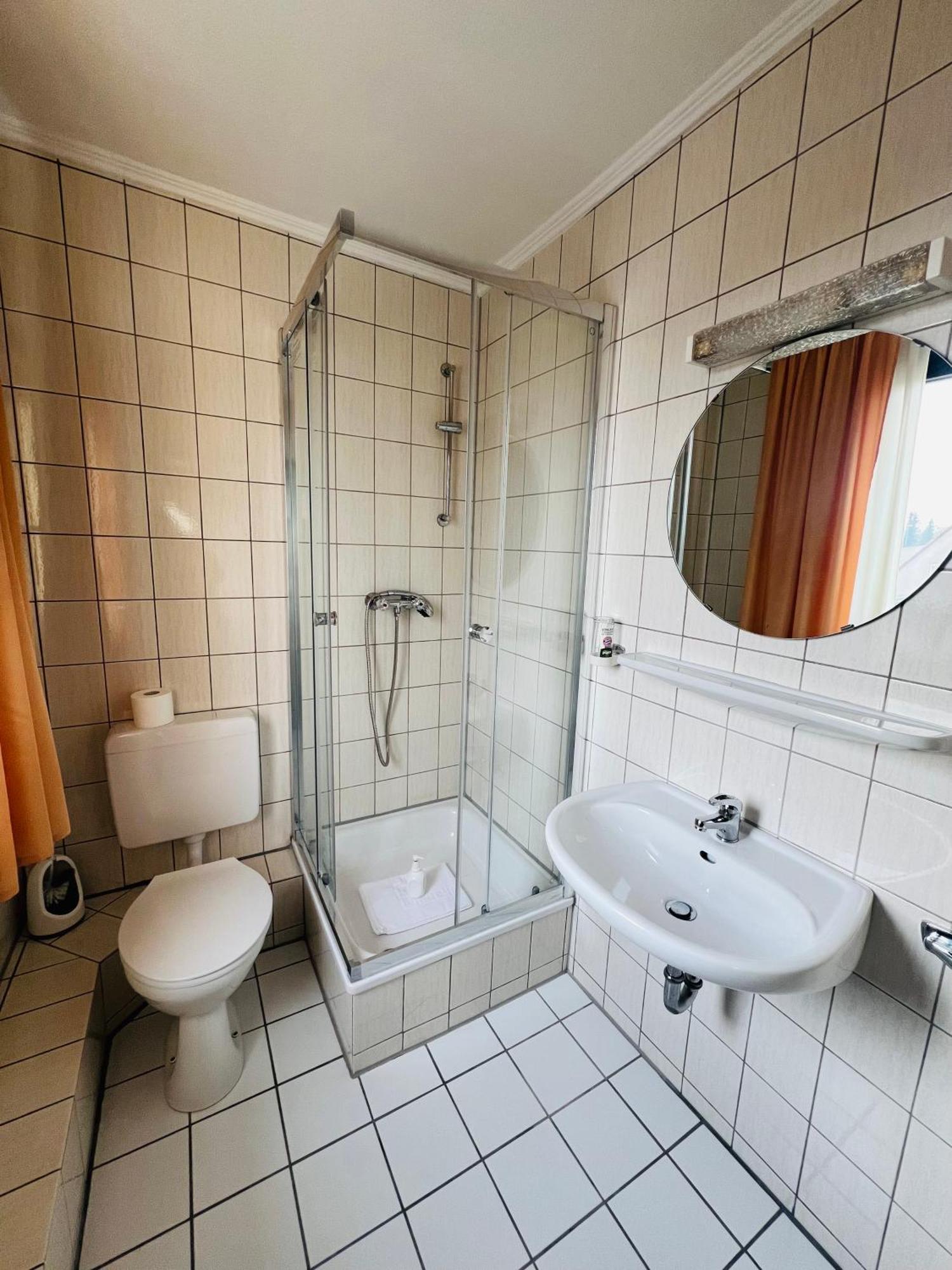 Hotel Ellermann Vlotho Extérieur photo