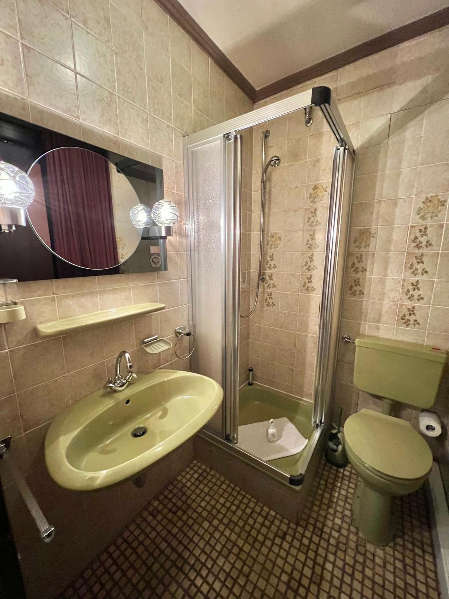 Hotel Ellermann Vlotho Extérieur photo