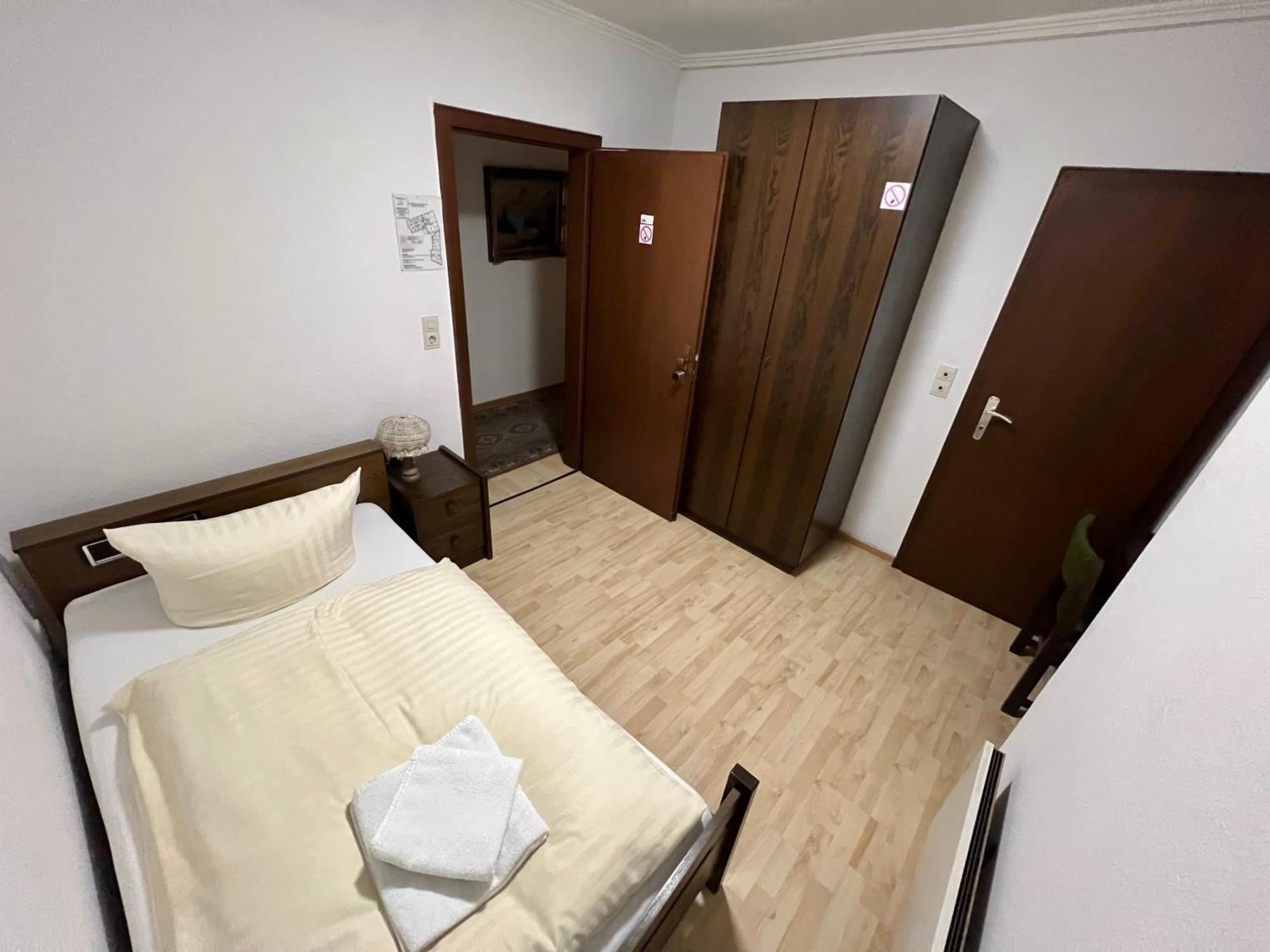 Hotel Ellermann Vlotho Extérieur photo